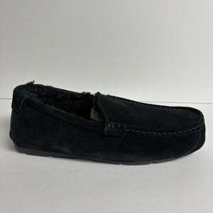 Koolaburra Men’s Tipton Black Suede Slippers, Size 9 M